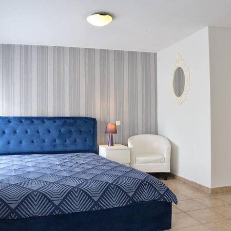 A Modern Bright Studio In The Center Of Kastoria Exteriér fotografie